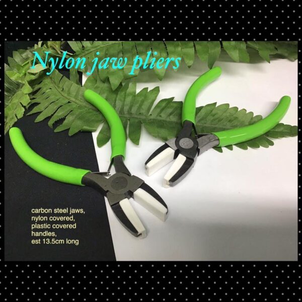 Nylon jaw pliers (green)