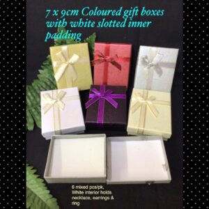 7x9cm Coloured gift boxes with white slotted inner padding