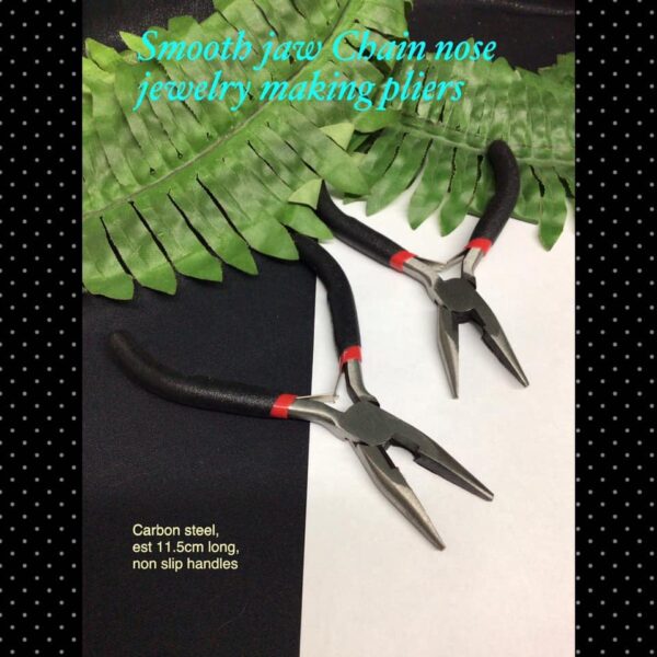 Smooth jaw Chain nose jewelry making pliers (black handle)