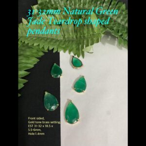 31-32mm Natural Green Jade Teardrop Shaped pendants